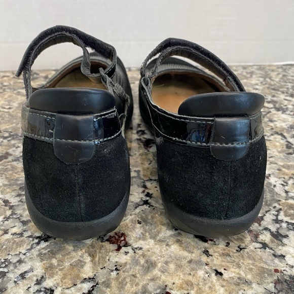 NAOT Israel KIREI MARY JANE SHOES BLACK SUEDE LEATHER WOMEN'S SIZE 39 US 8-8.5 - Picture 8 of 8